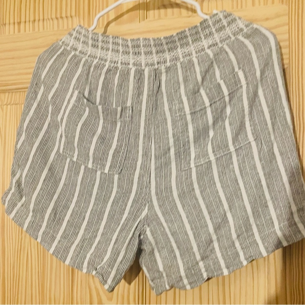 Women's Striped Gray Shorts - Picture 4 of 8